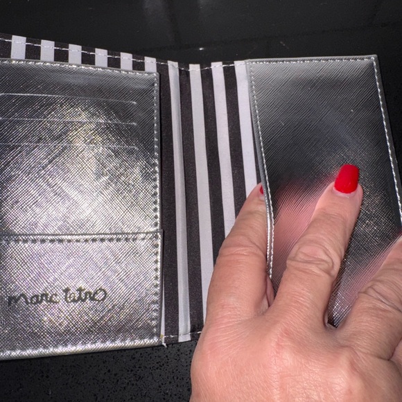 Marc Tetro Metallic Silver Passport Holder with Black Cat Motif - Picture 7 of 8
